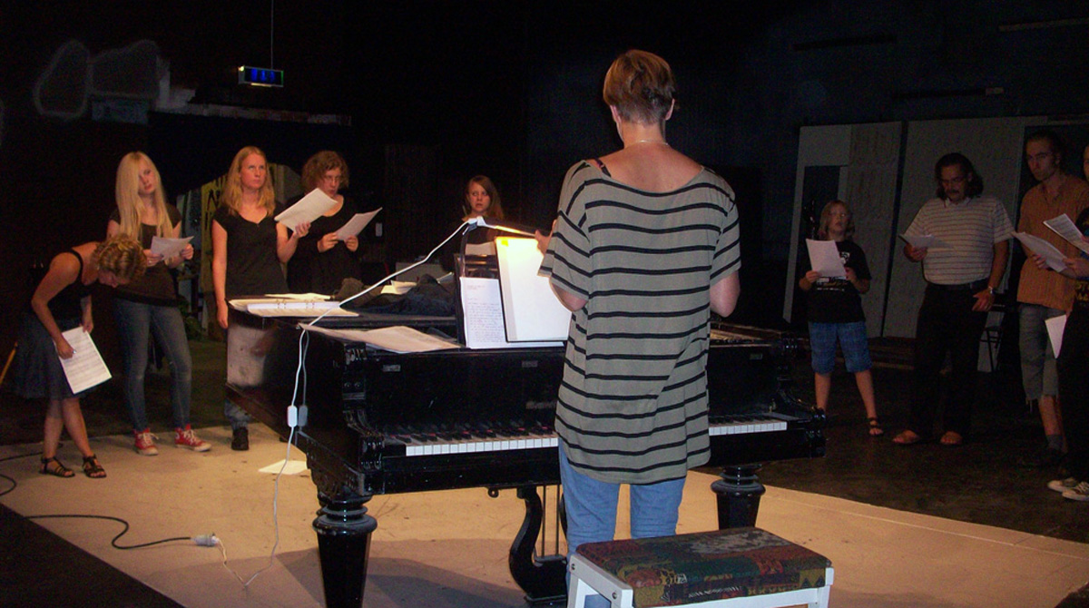 Momo Repetition HAningedagen